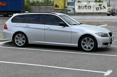 Универсал BMW 3 Series 2010 в Киеве