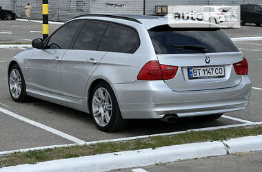 Универсал BMW 3 Series 2010 в Киеве