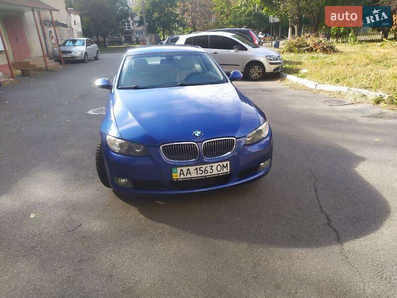 Купе BMW 3 Series 2007 в Киеве фото 15 Купе BMW 3 Series 2007 в Киеве