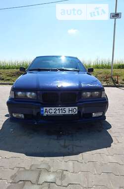 Седан BMW 3 Series 1995 в Луцке