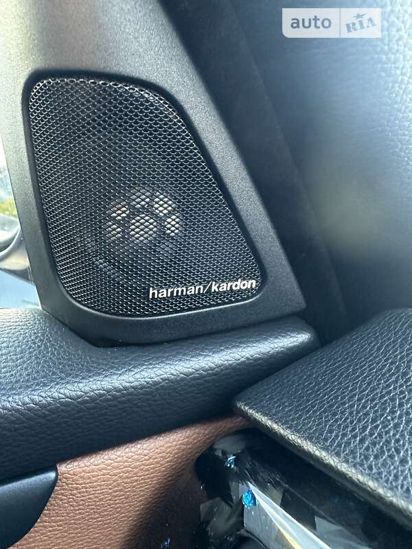 Кабріолет BMW 3 Series 2010 в Хмельницькому фото 11 Кабріолет BMW 3 Series 2010 в Хмельницькому