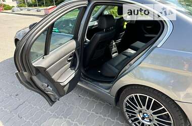 Седан BMW 3 Series 2011 в Виннице