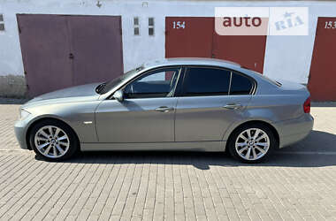 Седан BMW 3 Series 2006 в Луцьку