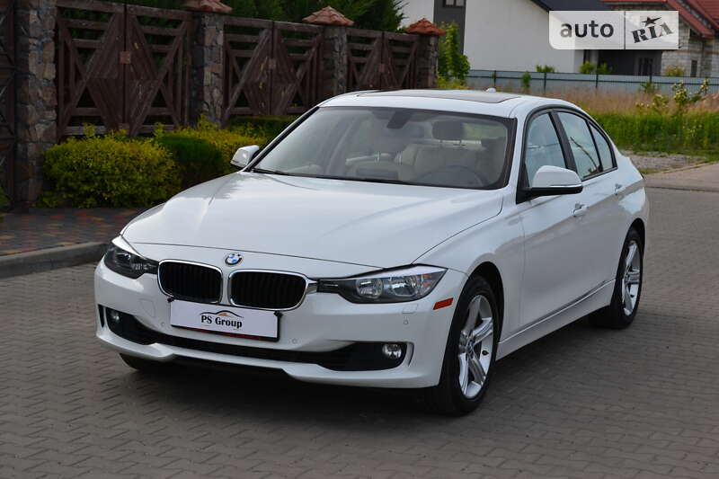 Седан BMW 3 Series 2015 в Луцьку