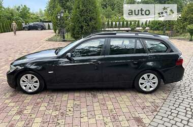 Універсал BMW 3 Series 2006 в Жовкві