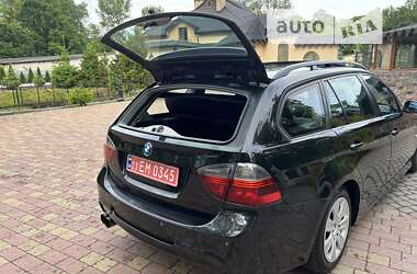 Універсал BMW 3 Series 2006 в Жовкві