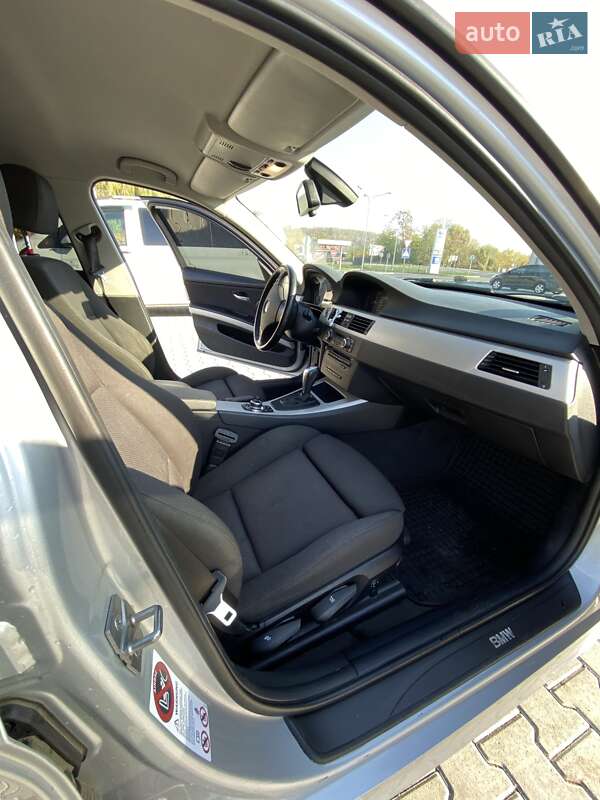 Універсал BMW 3 Series 2011 в Мукачевому