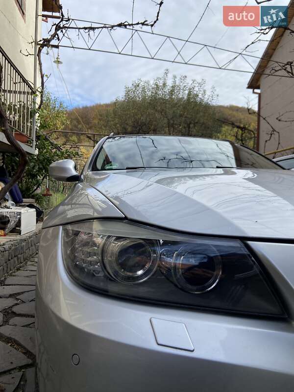 Універсал BMW 3 Series 2011 в Мукачевому