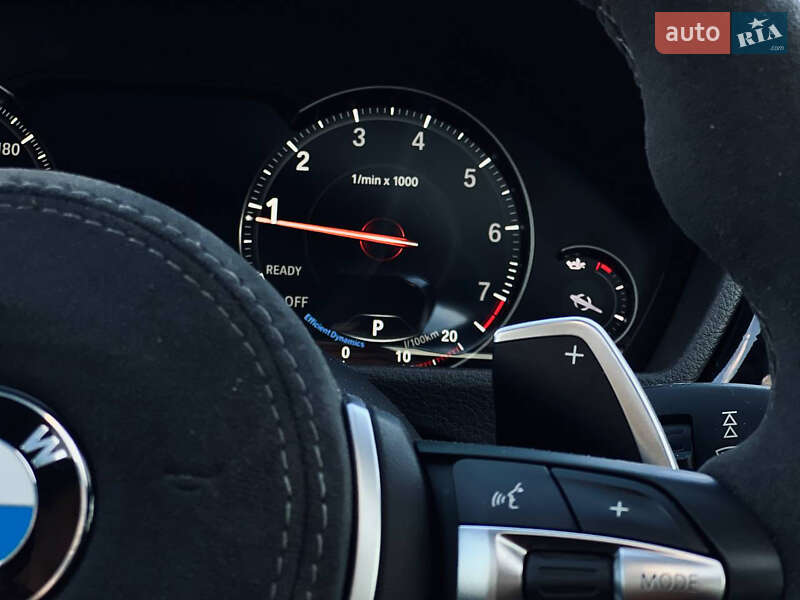 Седан BMW 3 Series 2015 в Киеве