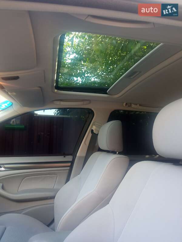 Универсал BMW 3 Series 2004 в Корсуне-Шевченковском