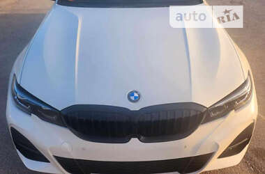 Седан BMW 3 Series 2022 в Мукачевому
