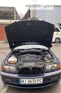 Седан BMW 3 Series 2001 в Умани