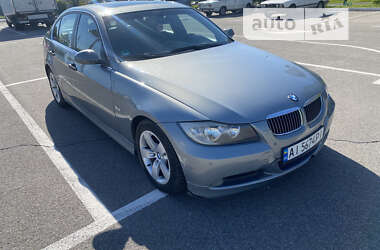 Седан BMW 3 Series 2005 в Києві