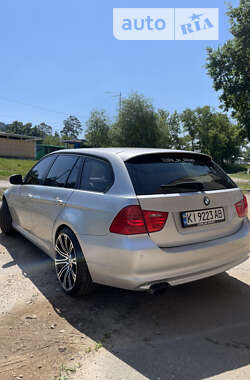 Універсал BMW 3 Series 2009 в Києві