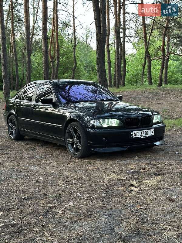 Седан BMW 3 Series 2002 в Днепре