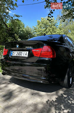 Седан BMW 3 Series 2011 в 