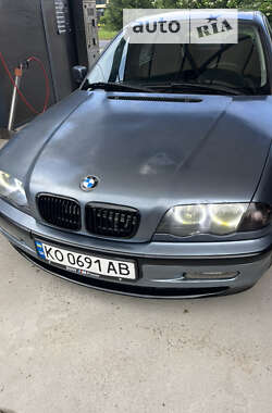 Седан BMW 3 Series 2000 в Ужгороде