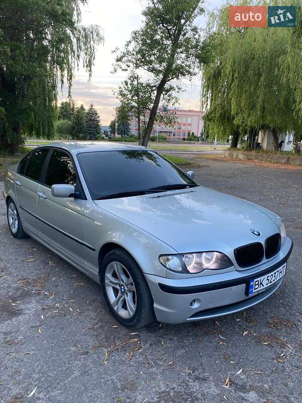 Седан BMW 3 Series 2002 в Млинове фото 8 Седан BMW 3 Series 2002 в Млинове