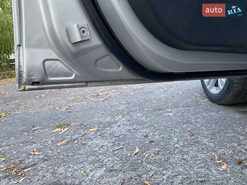 Седан BMW 3 Series 2002 в Млинове фото 34 Седан BMW 3 Series 2002 в Млинове