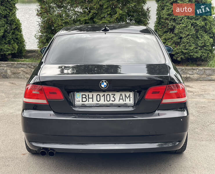 Купе BMW 3 Series 2007 в Кропивницком фото 15 Купе BMW 3 Series 2007 в Кропивницком