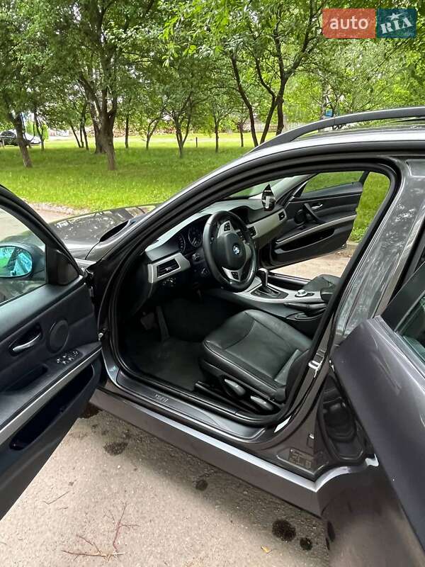 Универсал BMW 3 Series 2006 в Звягеле
