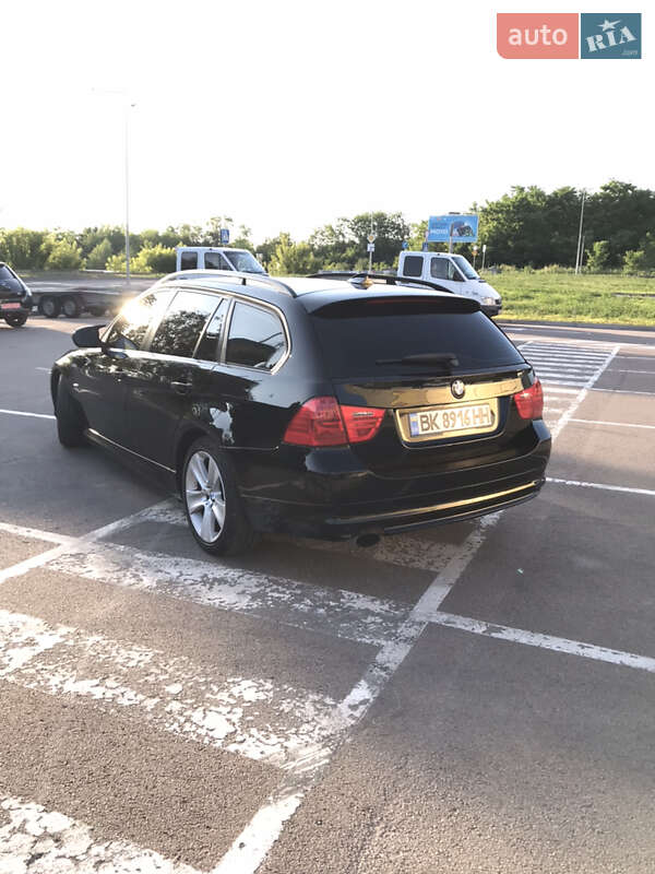 Универсал BMW 3 Series 2009 в Ровно фото 6 Универсал BMW 3 Series 2009 в Ровно