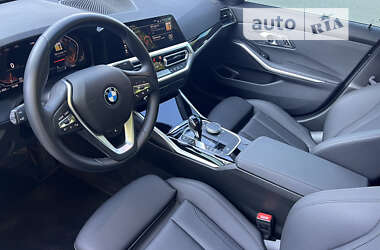 Седан BMW 3 Series 2021 в Шепетовке