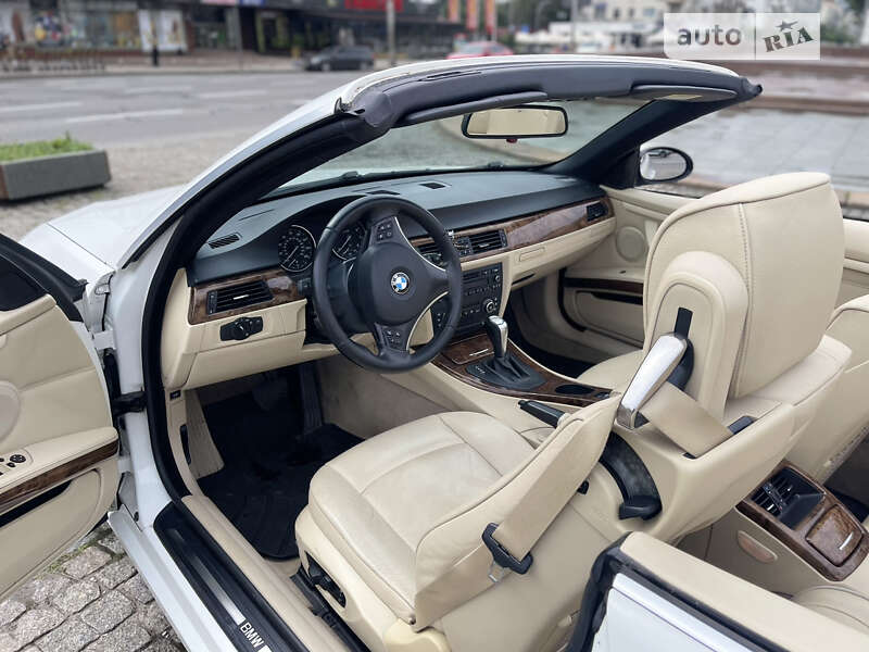 Кабриолет BMW 3 Series 2008 в Киеве