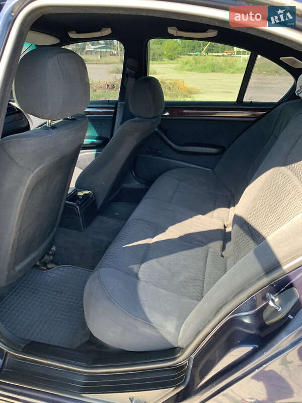 Седан BMW 3 Series 1998 в Белгороде-Днестровском