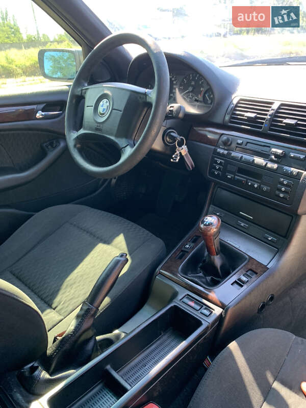 Седан BMW 3 Series 1998 в Белгороде-Днестровском