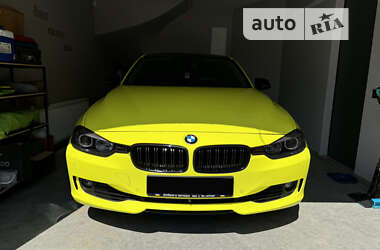 Седан BMW 3 Series 2013 в Виннице