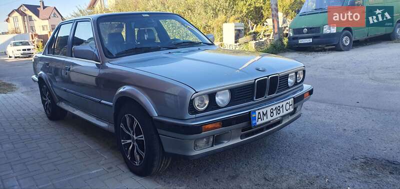Седан BMW 3 Series 1987 в Житомире