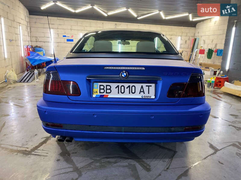 Кабріолет BMW 3 Series 2004 в Києві