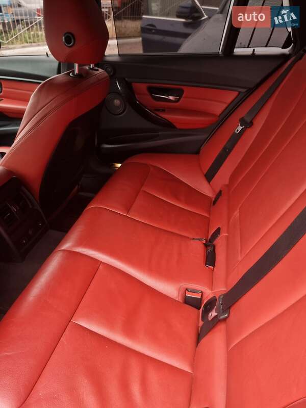 Універсал BMW 3 Series 2014 в Дніпрі