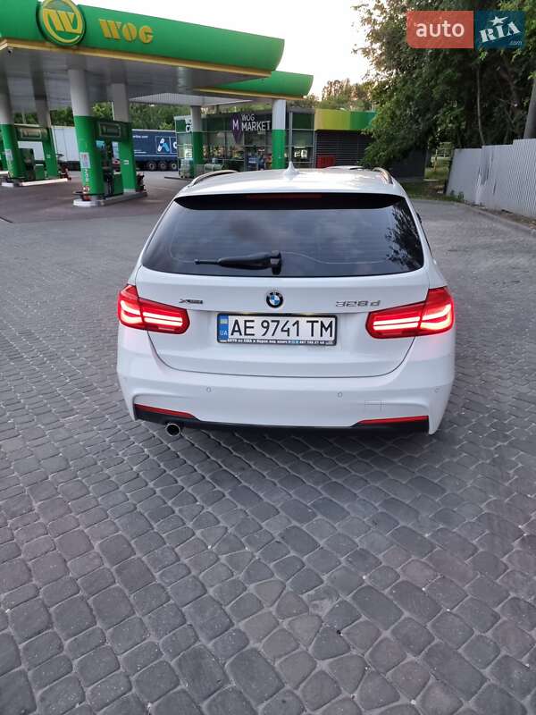 Універсал BMW 3 Series 2014 в Дніпрі