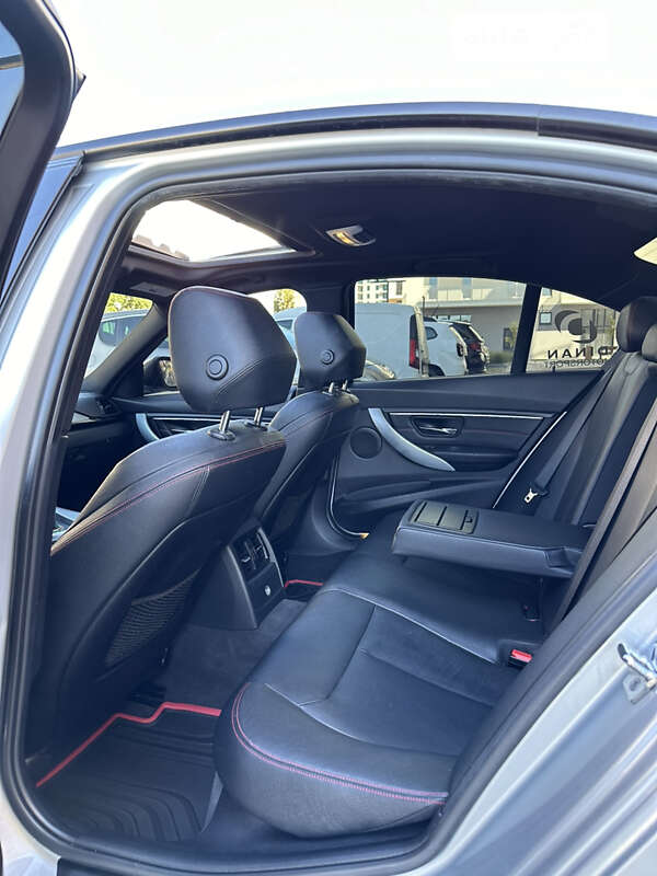 Седан BMW 3 Series 2012 в Ивано-Франковске