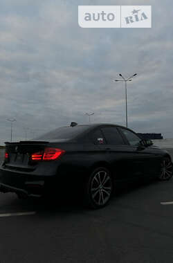 Седан BMW 3 Series 2012 в Львове