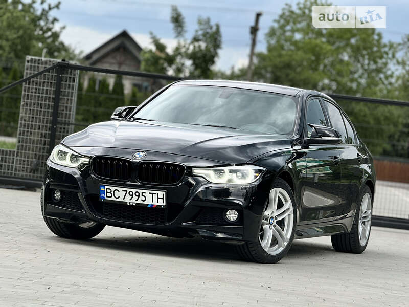 Седан BMW 3 Series 2015 в Львові