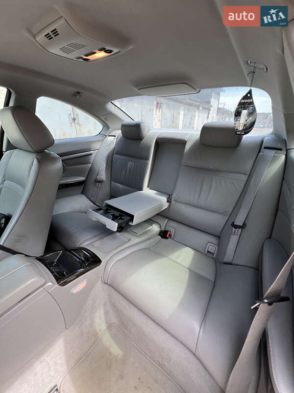 Купе BMW 3 Series 2007 в Киеве фото 11 Купе BMW 3 Series 2007 в Киеве