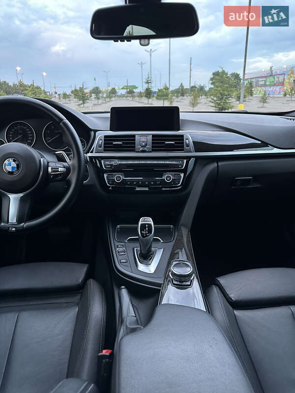 Седан BMW 3 Series 2015 в Одесі