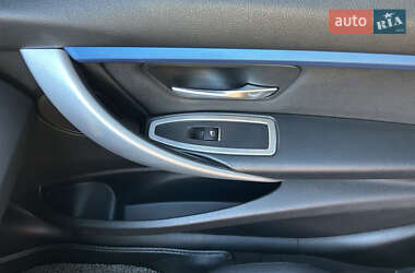 Седан BMW 3 Series 2015 в 