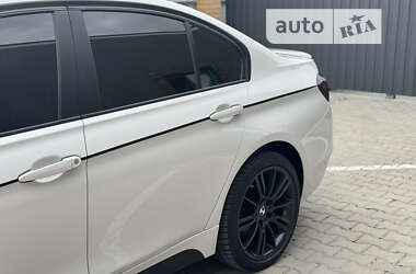 Седан BMW 3 Series 2013 в Виннице