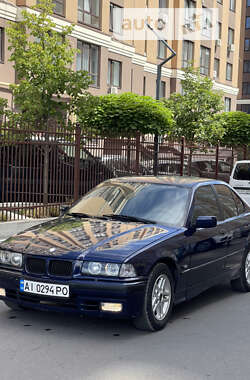 Седан BMW 3 Series 1996 в Києві