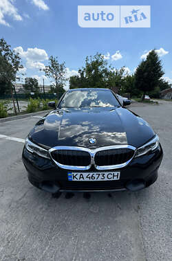 Седан BMW 3 Series 2019 в Харькове