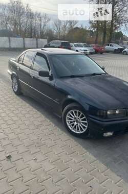 Седан BMW 3 Series 1993 в Хмельницком