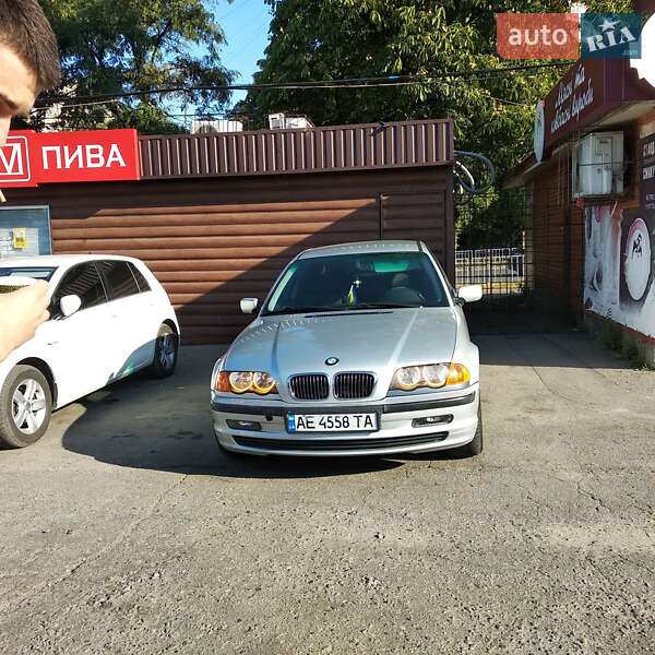 Седан BMW 3 Series 2000 в Днепре
