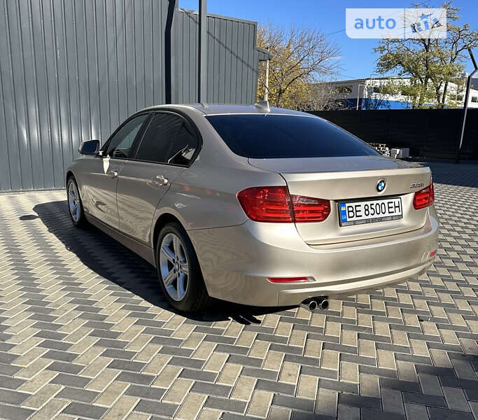 Седан BMW 3 Series 2014 в Миколаєві