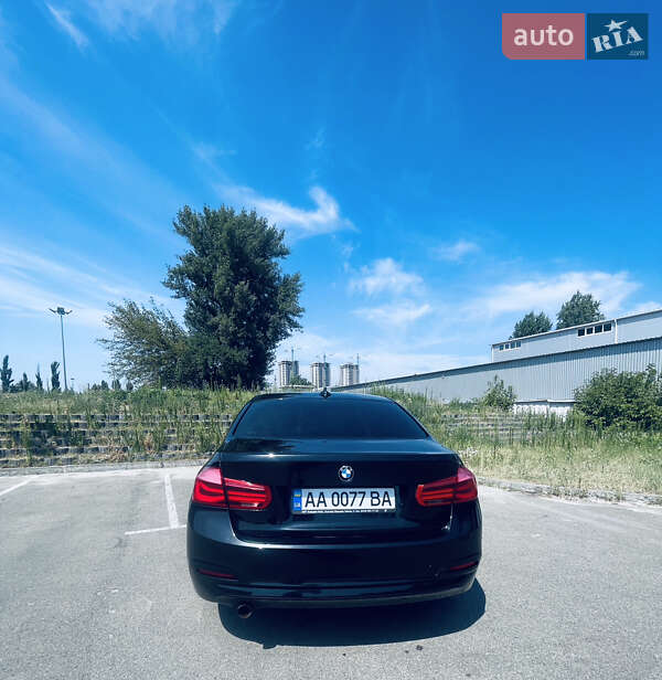 Седан BMW 3 Series 2016 в Киеве
