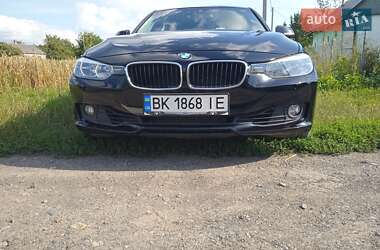 Седан BMW 3 Series 2013 в Ровно