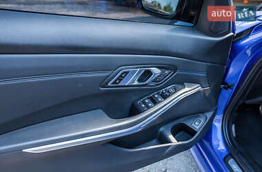 Седан BMW 3 Series 2019 в 